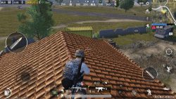 和平精英怎么上屋顶 跳上房顶方法介绍